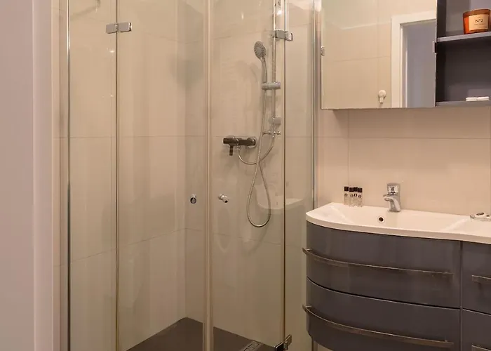 Lejlighed Kosciuszki 83 Comfort Garage & Balcony Properunit