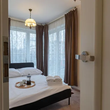 Kosciuszki 83 Comfort Garage & Balcony Properunit Апартаменты Вроцлав