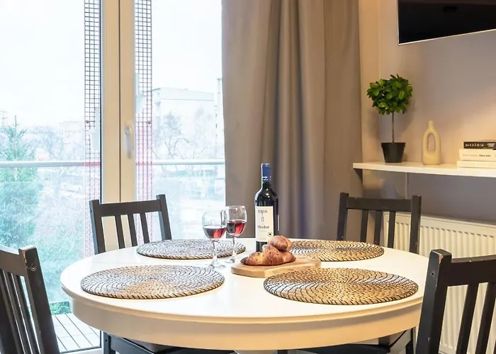 Kosciuszki 83 Comfort Garage & Balcony Properunit Apartment *