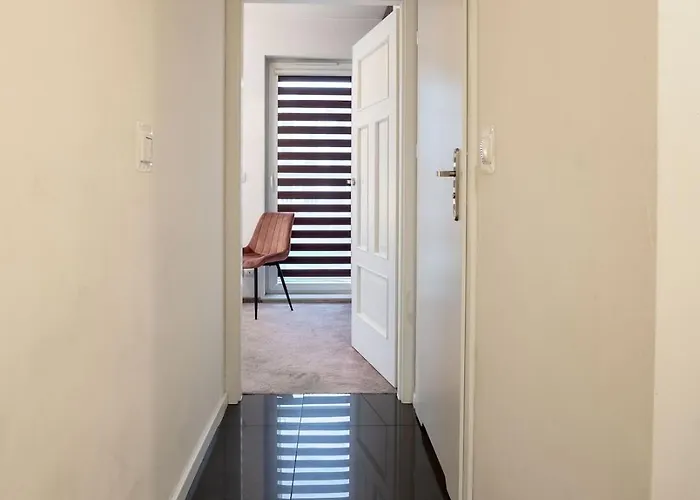 Kosciuszki 83 Comfort Garage & Balcony Properunit Apartment Breslau